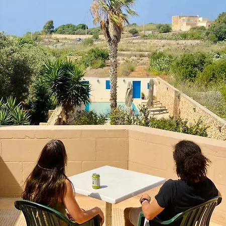 Masri Accommodation Il-Pergla Exterior photo